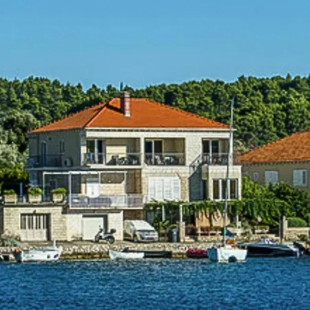 Julija Cin101017 Cye * Lumbarda