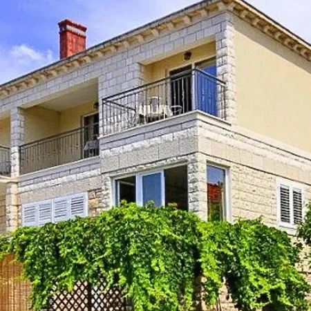 Julija Cin101017 Cye Apartment Lumbarda